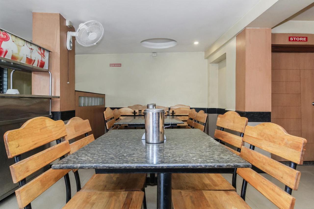 Oyo 30537 Hotel Megharaj Bijāpur Eksteriør bilde
