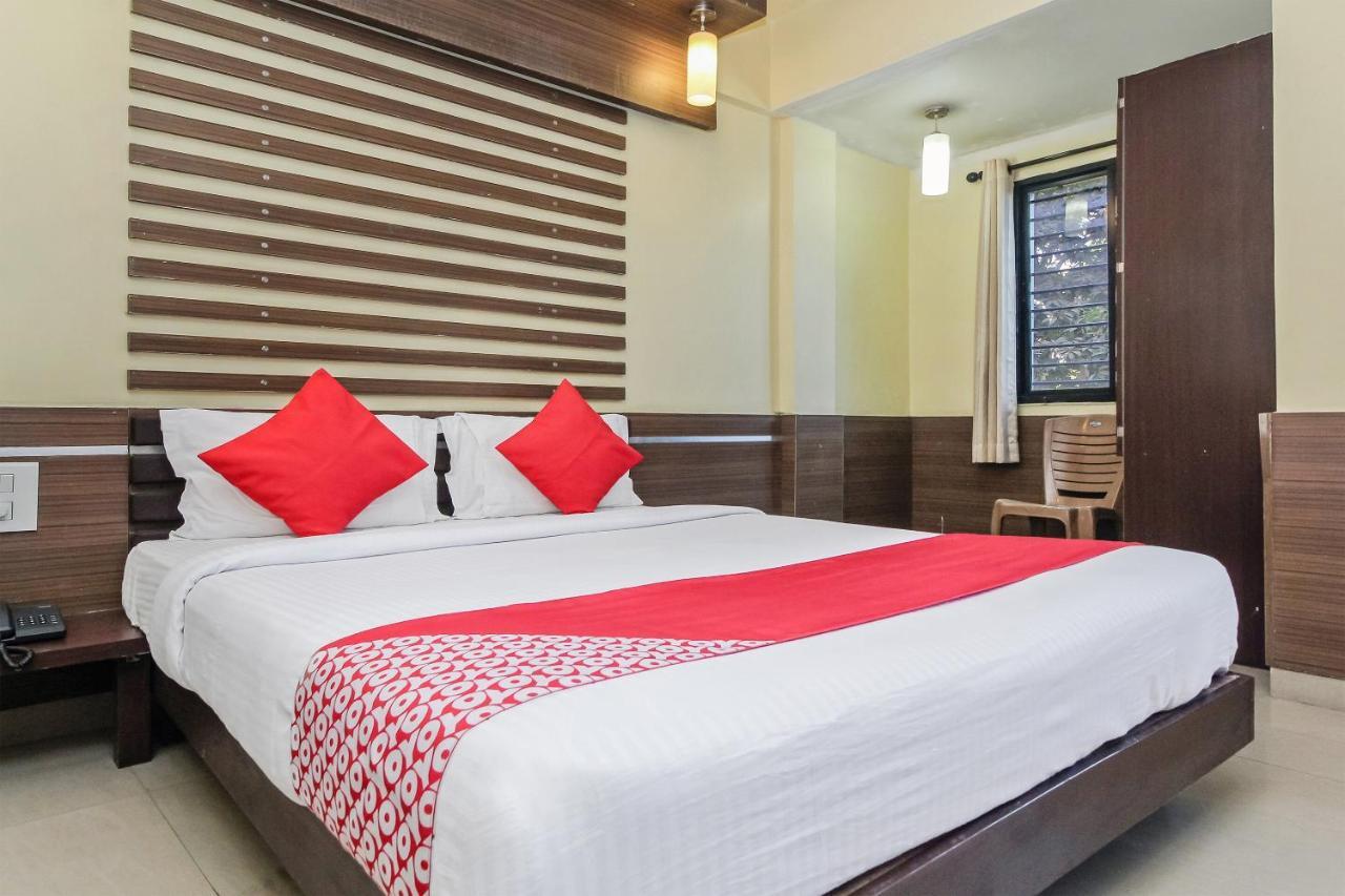 Oyo 30537 Hotel Megharaj Bijāpur Eksteriør bilde