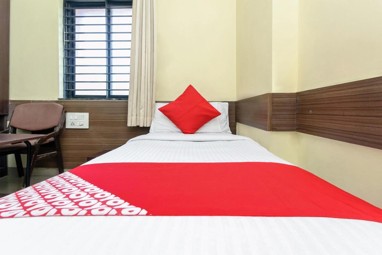 Oyo 30537 Hotel Megharaj Bijāpur Eksteriør bilde